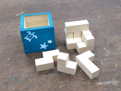 つくって遊ぼう「ソーマキューブ」