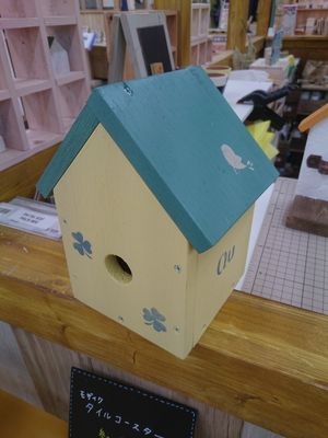 小屋風小物入れ