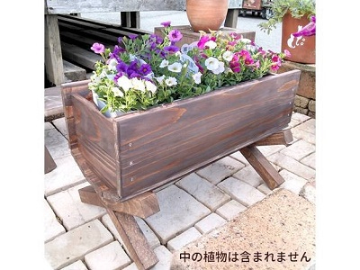 木組みに挑戦！「脚付きプランター」