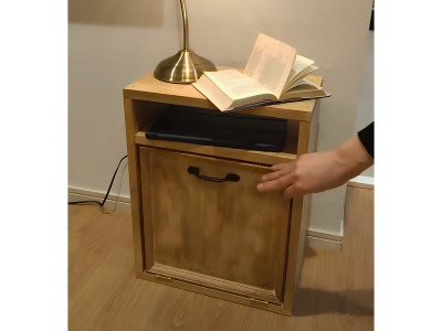 収納DIY「トラッシュカンテーブル」