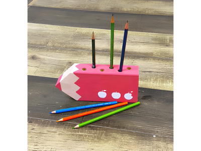 新生活「えんぴつ型ペン立て」