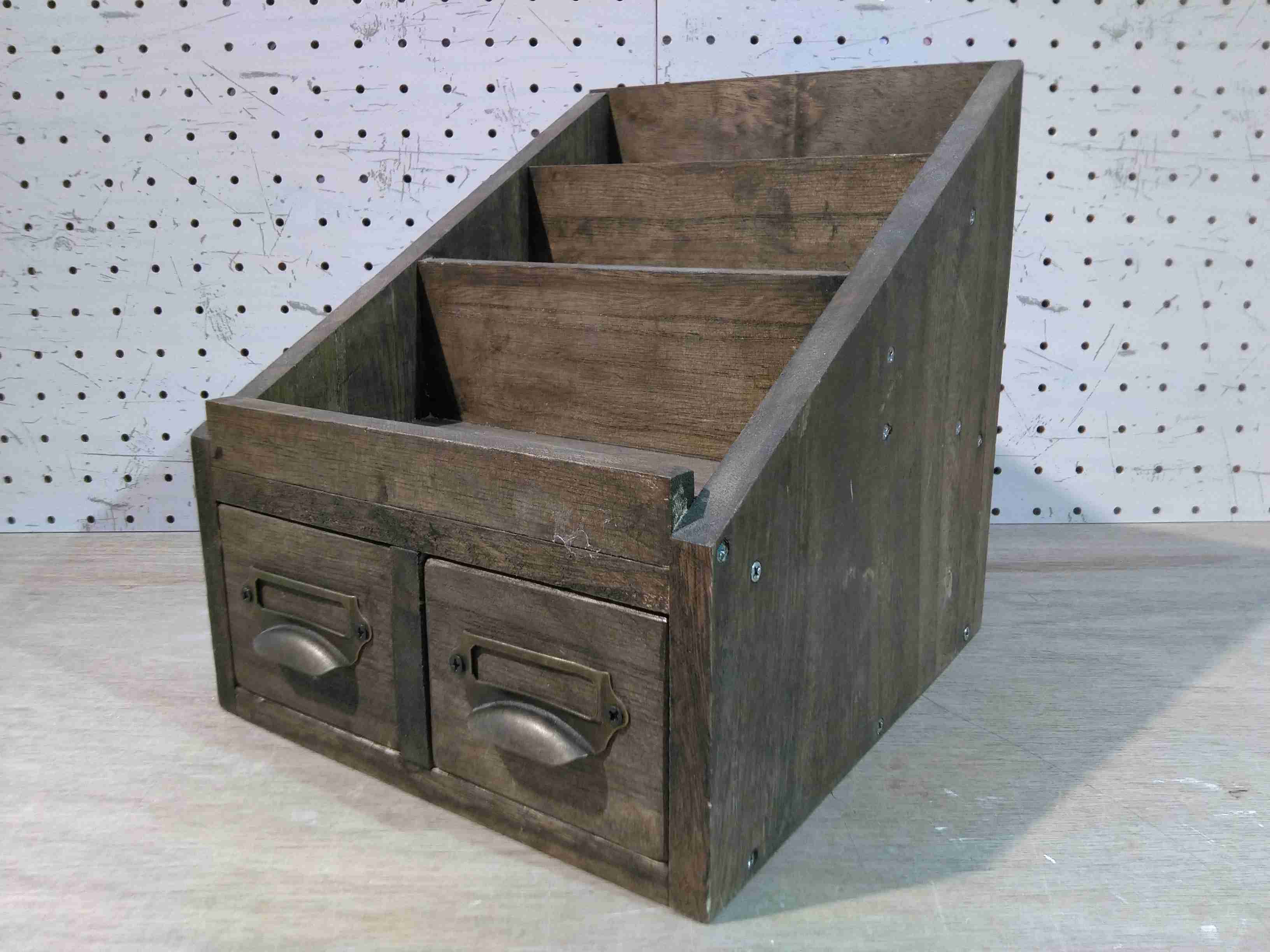 レターボックス