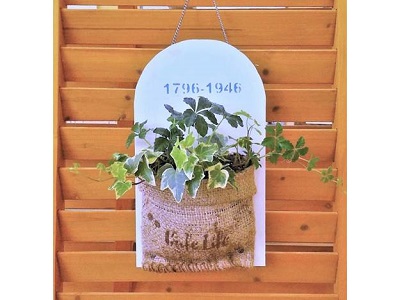 インテリアグリーン「麻袋の壁掛けプランター」
