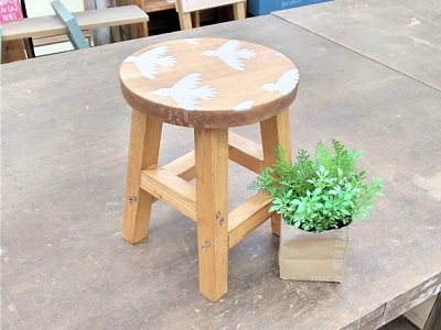 園芸DIY「小さな花台」