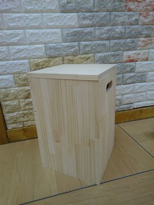 収納付木製スツール