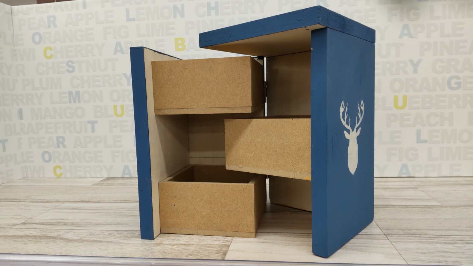 ちょっとした小物入れに「マジカルボックス」